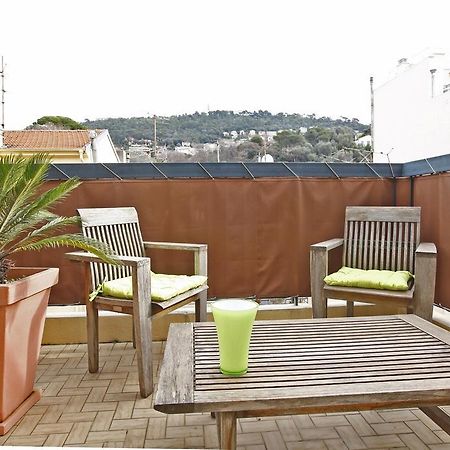 Appartement 6 Personnes Avec Terrasse Le Port Niza Habitación foto